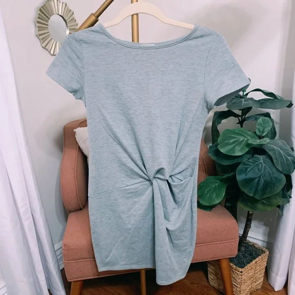 Bodycon dress! - Picture 2 of 5